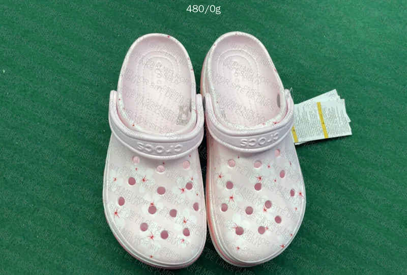 Crocs for Girls 4