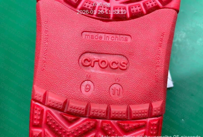 Crocs do macqueen com led 3