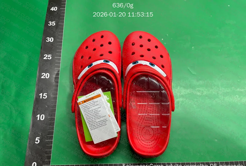 Crocs do macqueen com led 4
