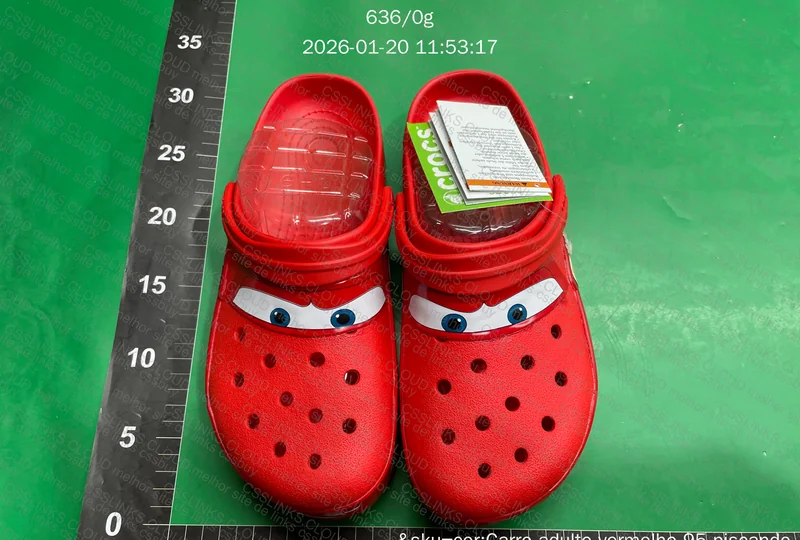 Crocs do macqueen com led 5