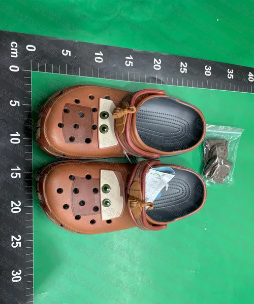 Mater Crocs 2