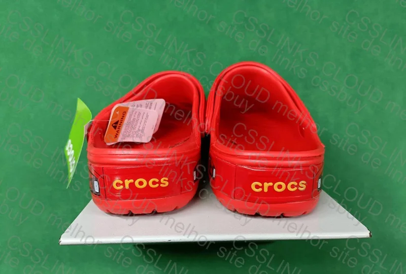 McQueen Crocs 4