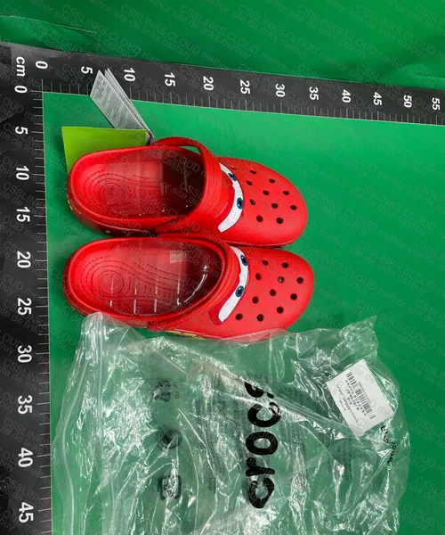 McQueen Crocs with LED 2