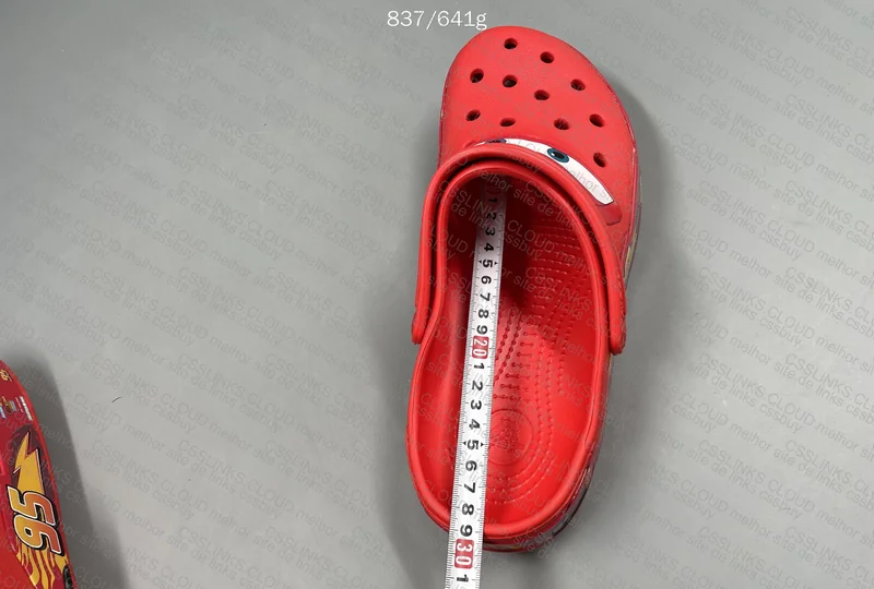 McQueen Crocs (with measurements) 7