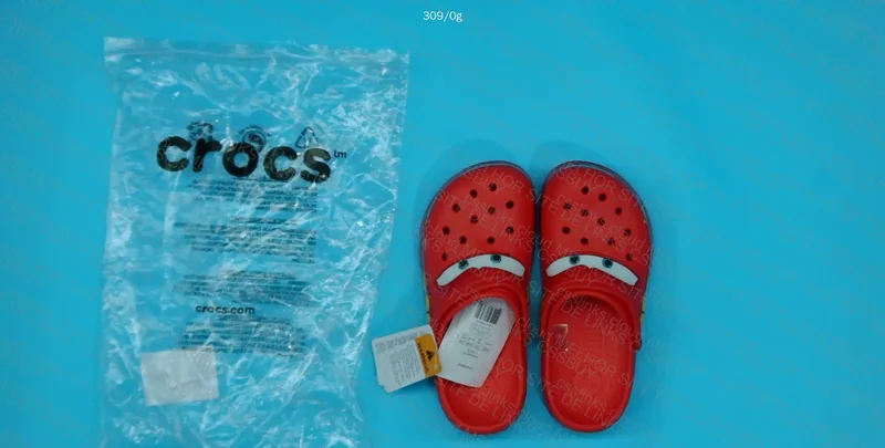 crocs macqueen 10Y