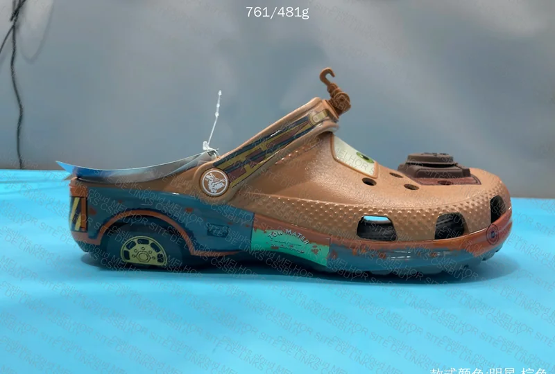 Crocs Mater 4