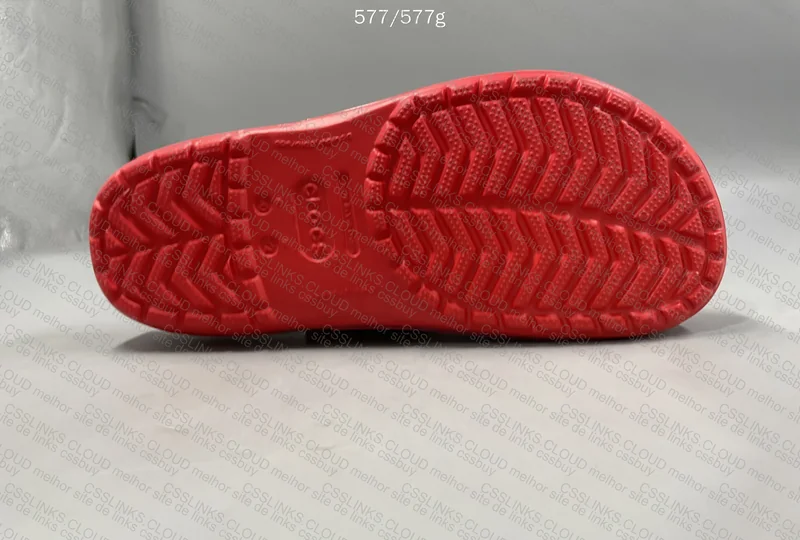 Crocs McQueen 5