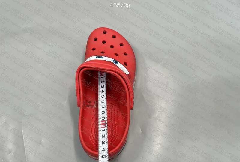 crocs mcqueen 7