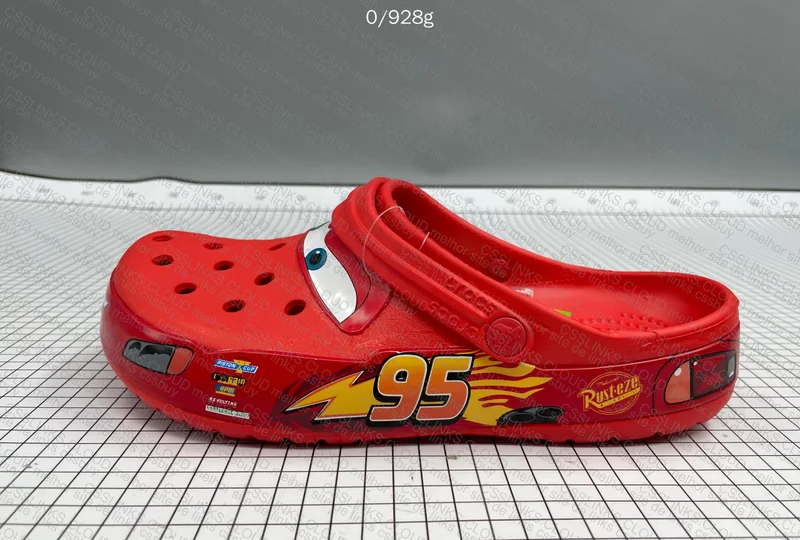 Crocs mcqueen 8