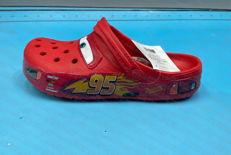Crocs Mcqueen 6