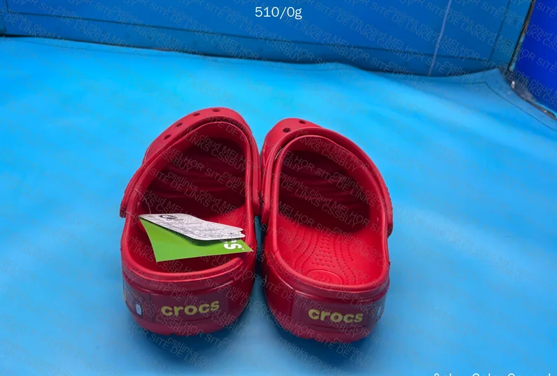 Crocs McQueen 2