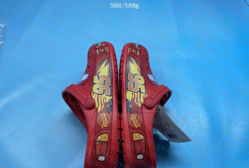 Crocs mcqueen 5
