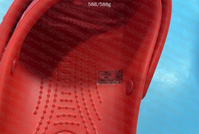 Crocs mcqueen 8