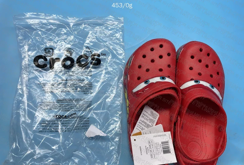 crocs mcqueen