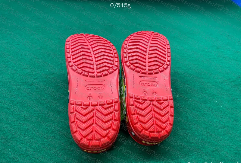 Crocs McQueen 4
