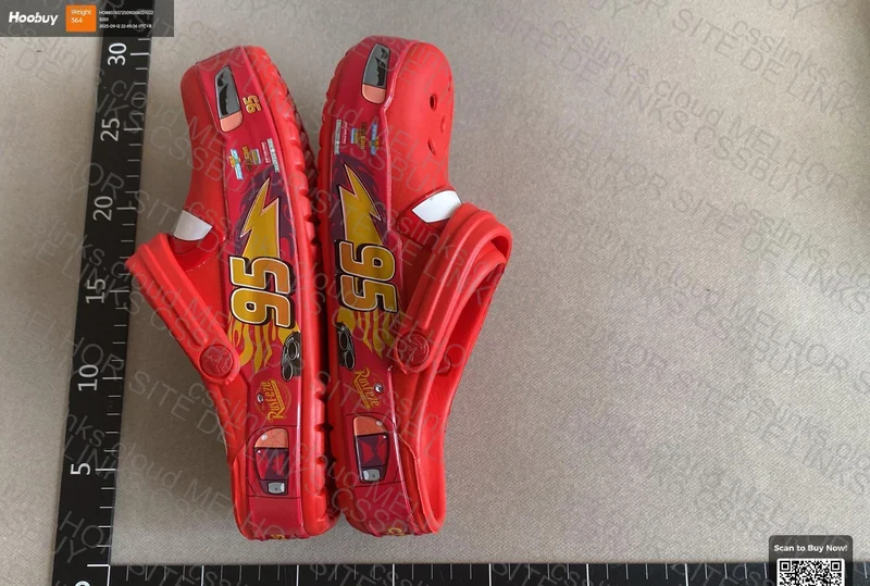McQueen Crocs with LED 2