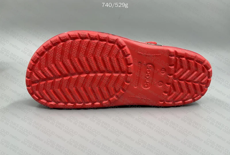 McQueen Crocs Price: 45 + 5 Y Size: M9/W11 Weight: 740/529g Batch: --- 10