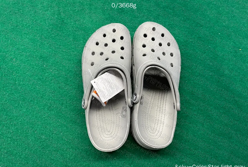 Crocs for My Girlfriend 6