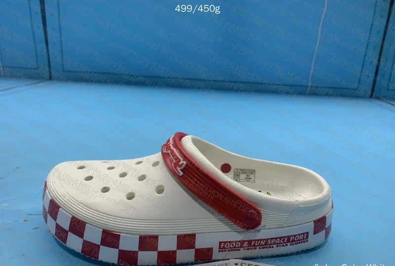 Crocs Pizza Planet 2
