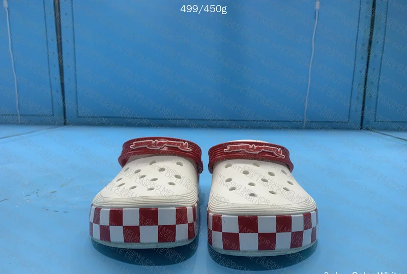 Crocs Pizza Planet 5