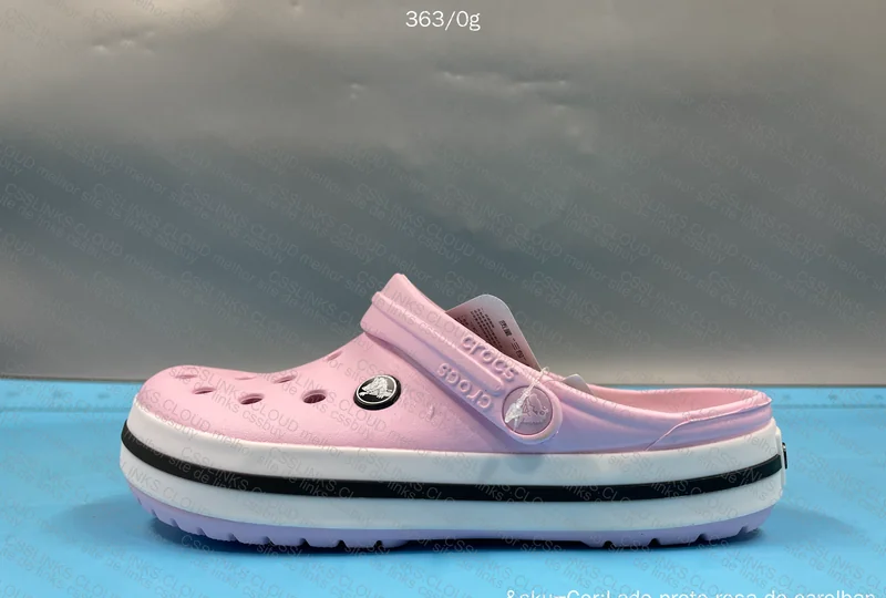 Crocs for Dona Onça 4