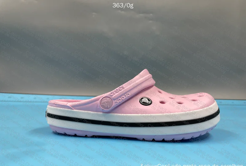 Crocs for Dona Onça 6