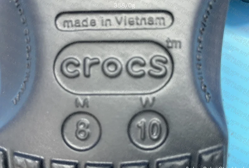 Black Crocs 25.00￥ 7