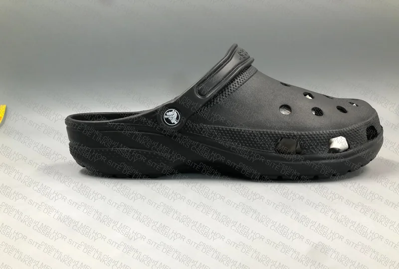 Black Crocs 9