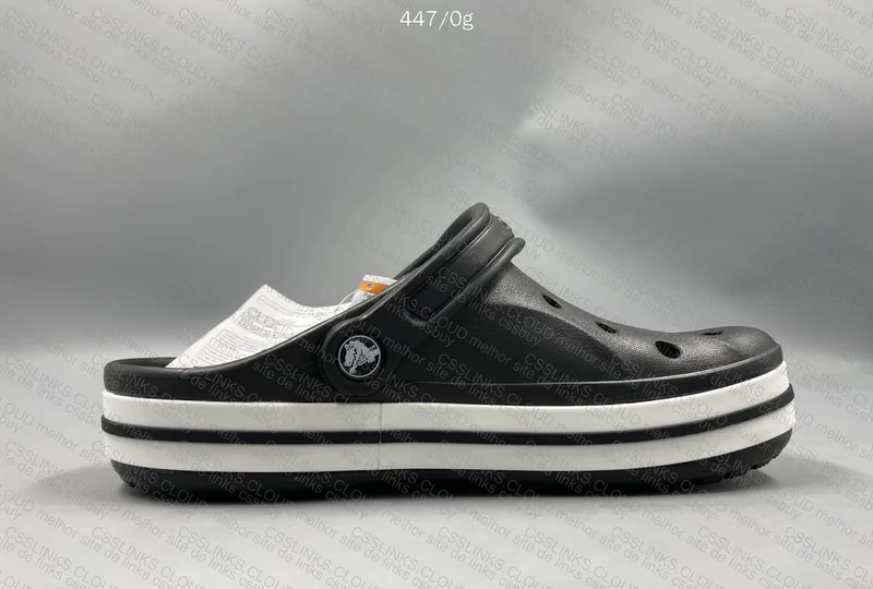Black Crocs 5