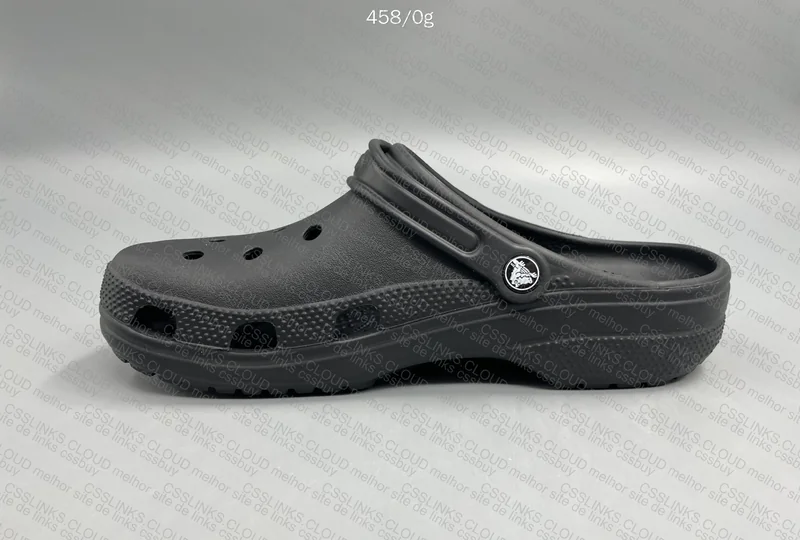 Black Crocs 4