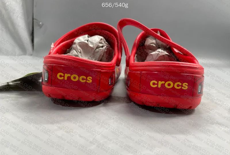 crocs relampago