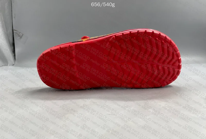 crocs relampago 2
