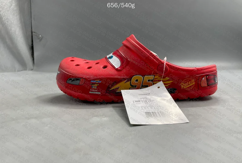 crocs relampago 8
