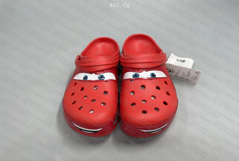 Crocs relampago marquinhos
