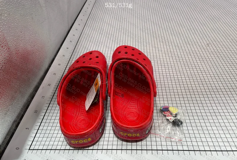Lightning McQueen Crocs ⚡