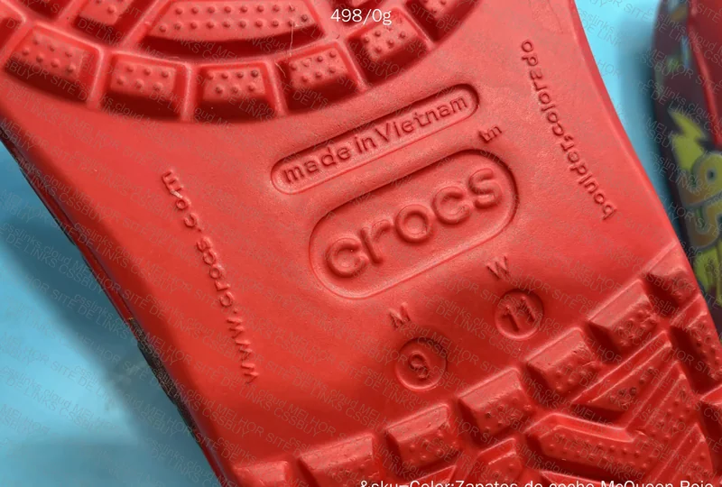 Lightning McQueen Crocs 4