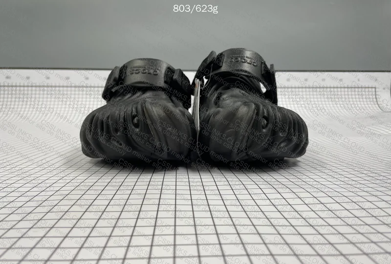 Crocs Salehe