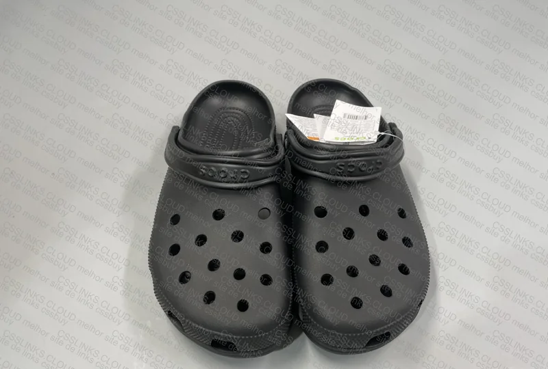 Crocs Star Black 2