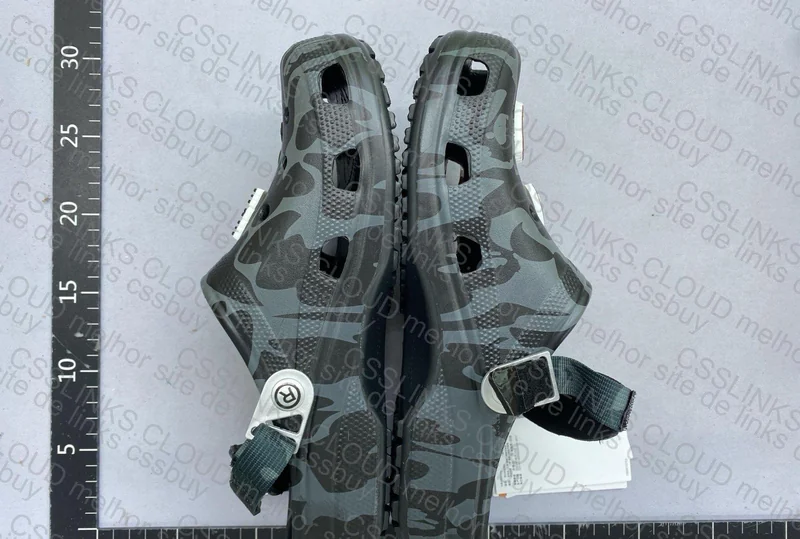 Crocs x Bape