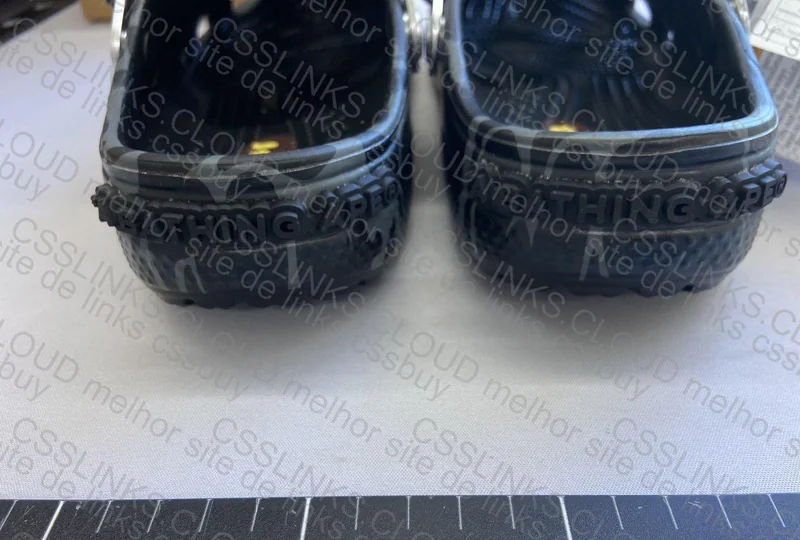 Crocs x Bape Black 3