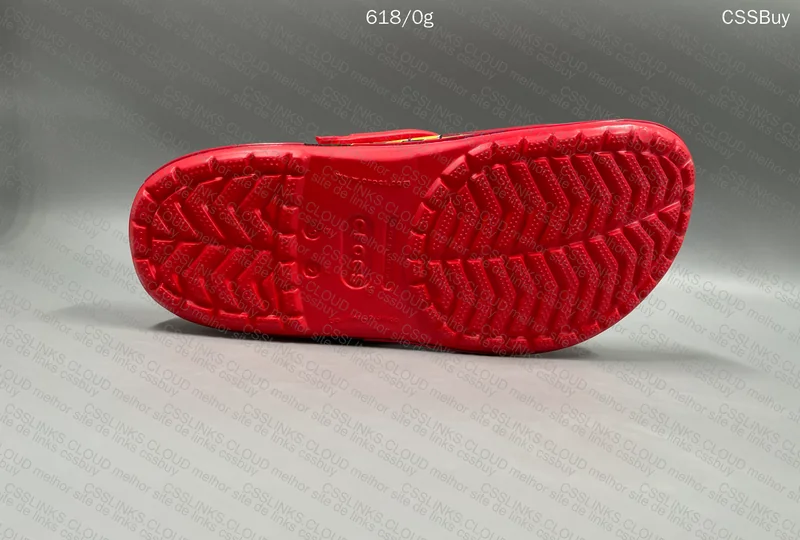 Crocs x Lightning McQueen 3