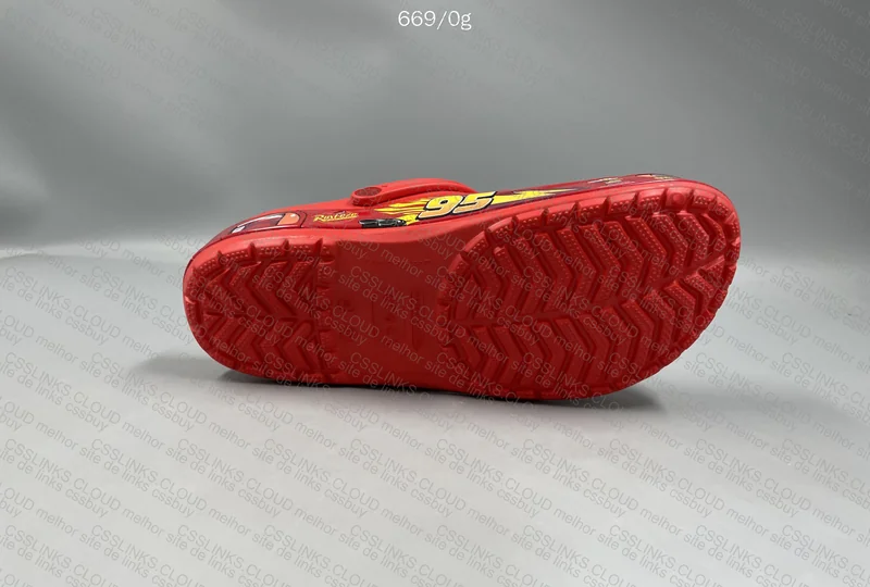 Crocs x Relampago mcqueen 5