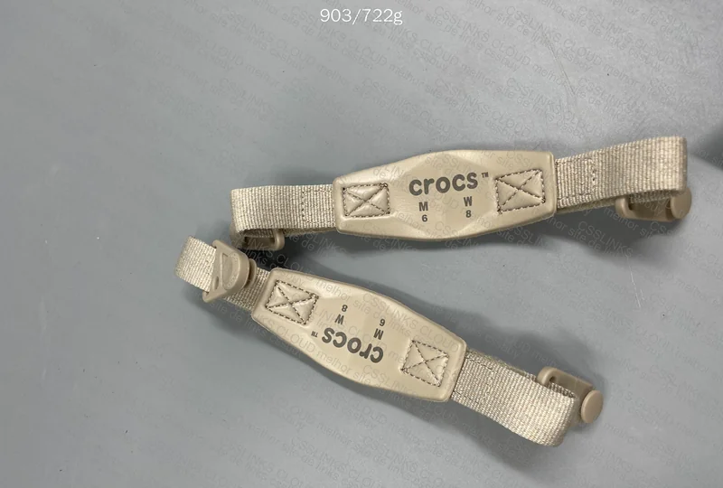 CROCS X SALEHE BEMBURY 9
