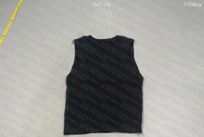 CROPPED DIESEL 2
