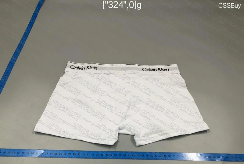 Calvin Klein Underwear 4