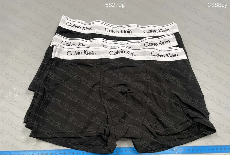 Calvin Klein Underwear 2