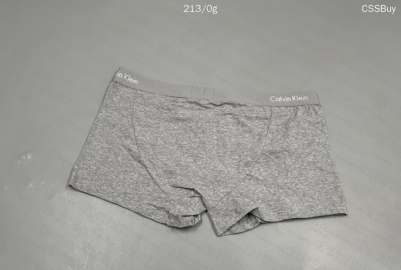 Calvin Klein Underwear 3