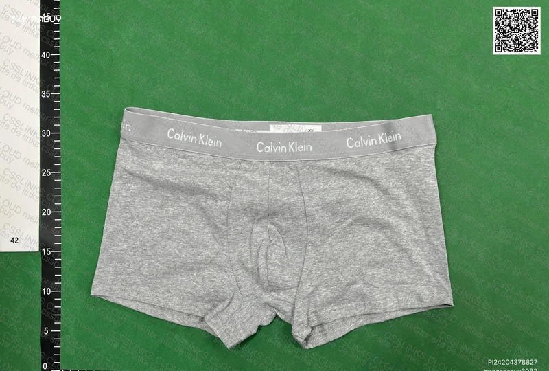 Calvin Klein Underwear 2