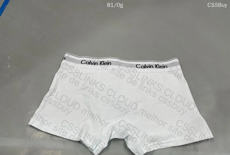 Calvin Klein Underwear 3