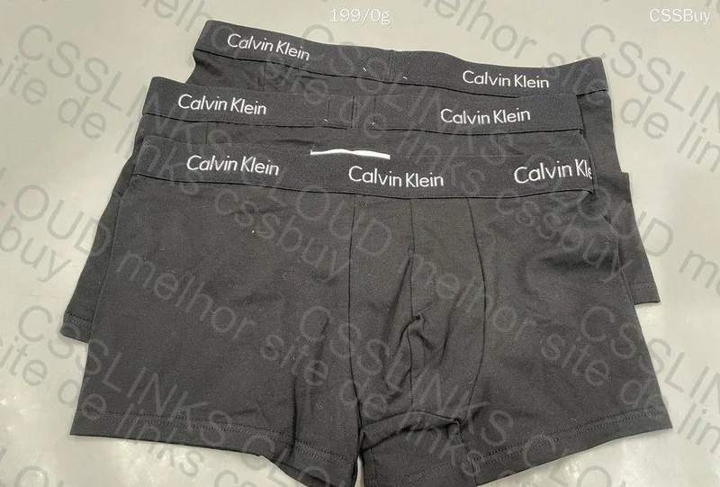Calvin Klein Underwear 4